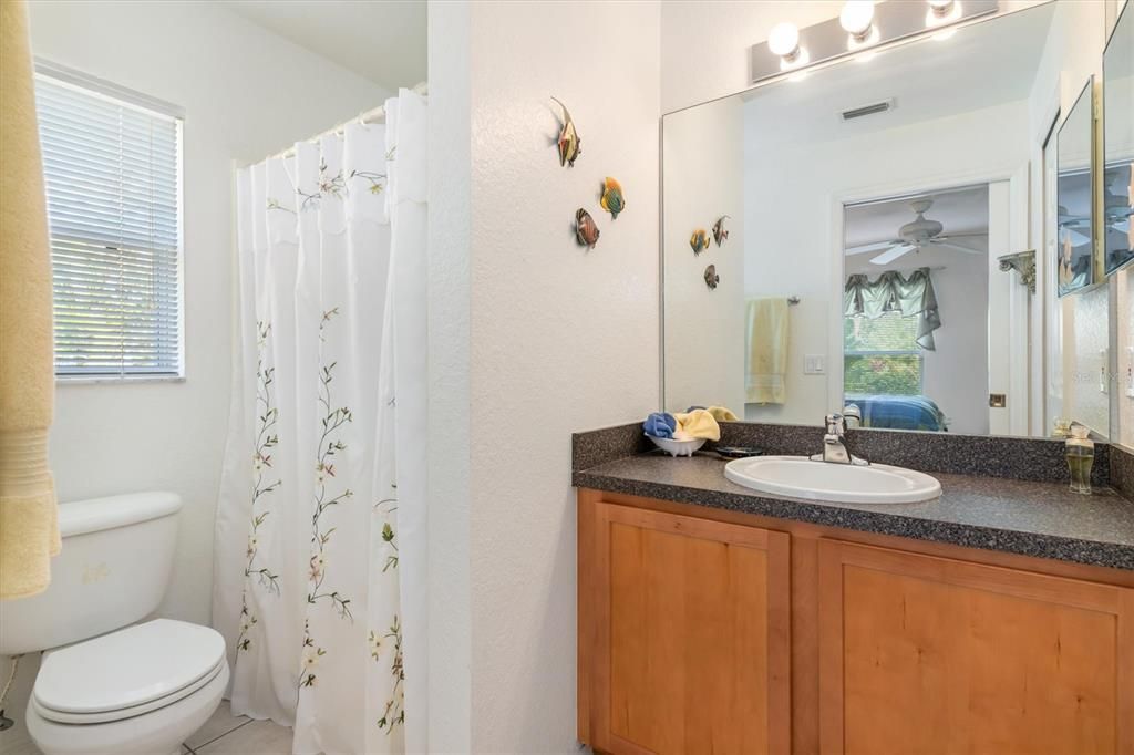 For Sale: $245,000 (3 beds, 2 baths, 1244 Square Feet)