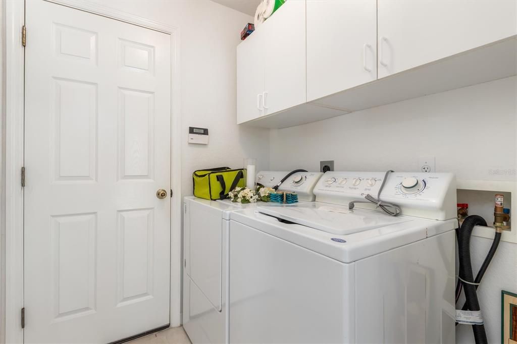 For Sale: $245,000 (3 beds, 2 baths, 1244 Square Feet)