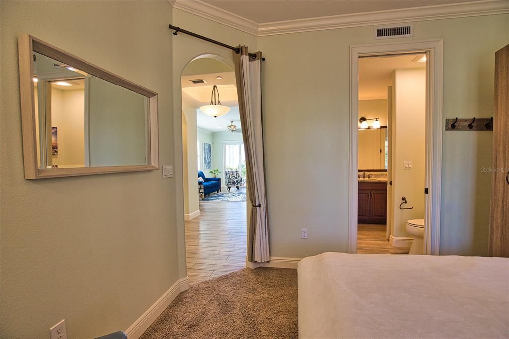 出租: $6,200 (2 贝兹, 2 浴室, 1508 平方英尺)