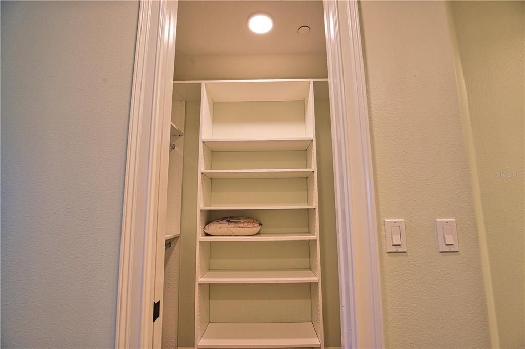 出租: $6,200 (2 贝兹, 2 浴室, 1508 平方英尺)