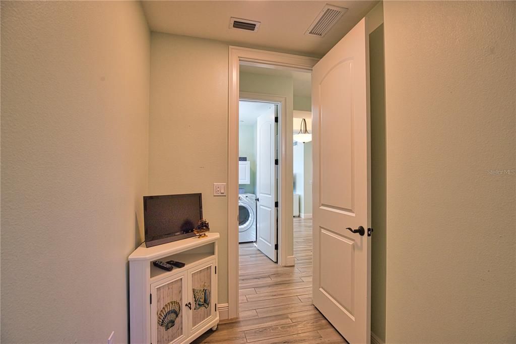 出租: $6,200 (2 贝兹, 2 浴室, 1508 平方英尺)