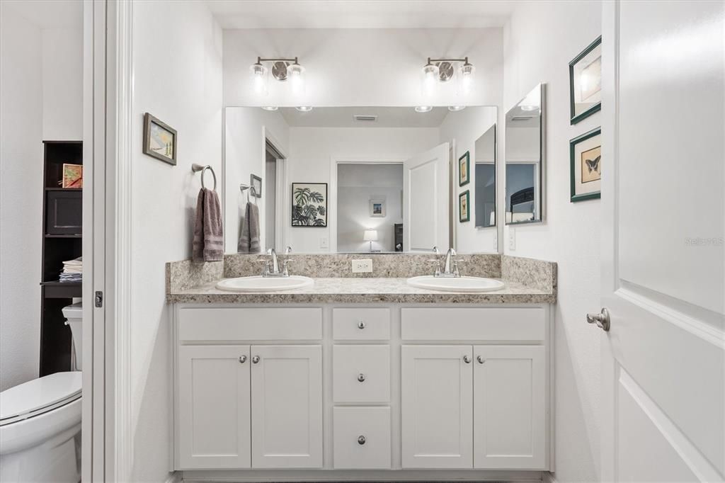 待售: $369,000 (3 贝兹, 2 浴室, 1496 平方英尺)