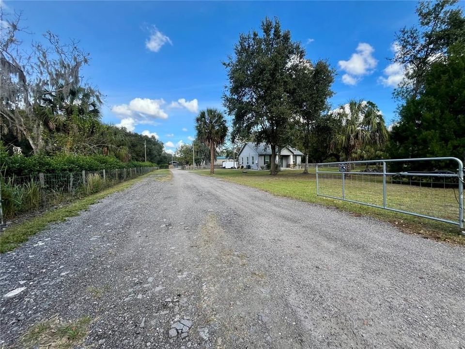 В аренду: $2,250 (2 спален, 2 ванн, 1155 Квадратных фут)