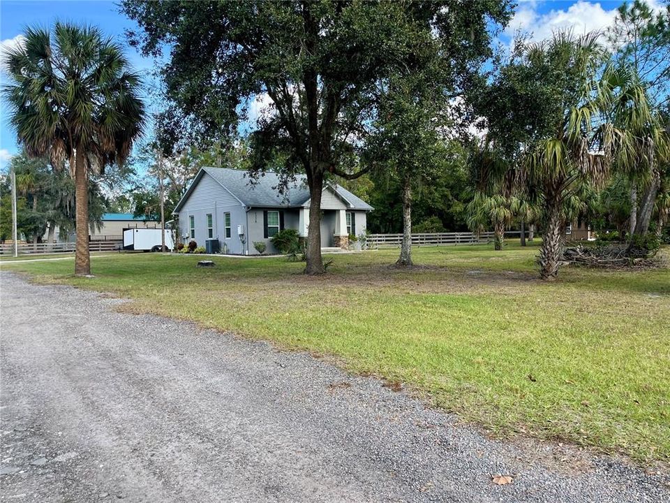 В аренду: $2,250 (2 спален, 2 ванн, 1155 Квадратных фут)