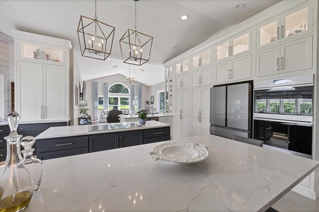 For Sale: $1,690,000 (4 beds, 2 baths, 4125 Square Feet)