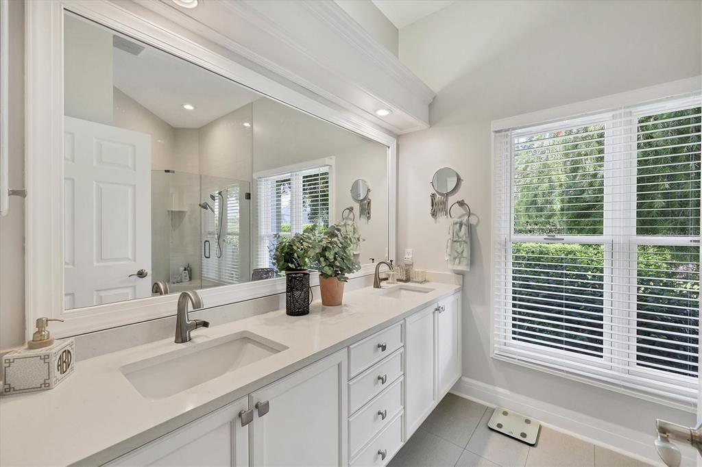 For Sale: $1,690,000 (4 beds, 2 baths, 4125 Square Feet)