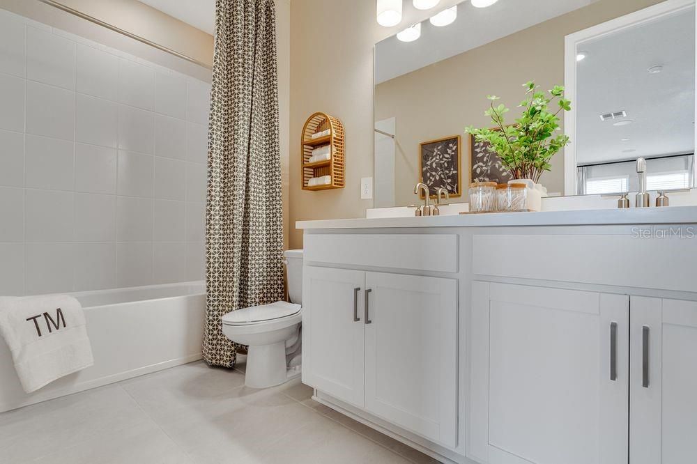 For Sale: $713,562 (4 beds, 3 baths, 2582 Square Feet)