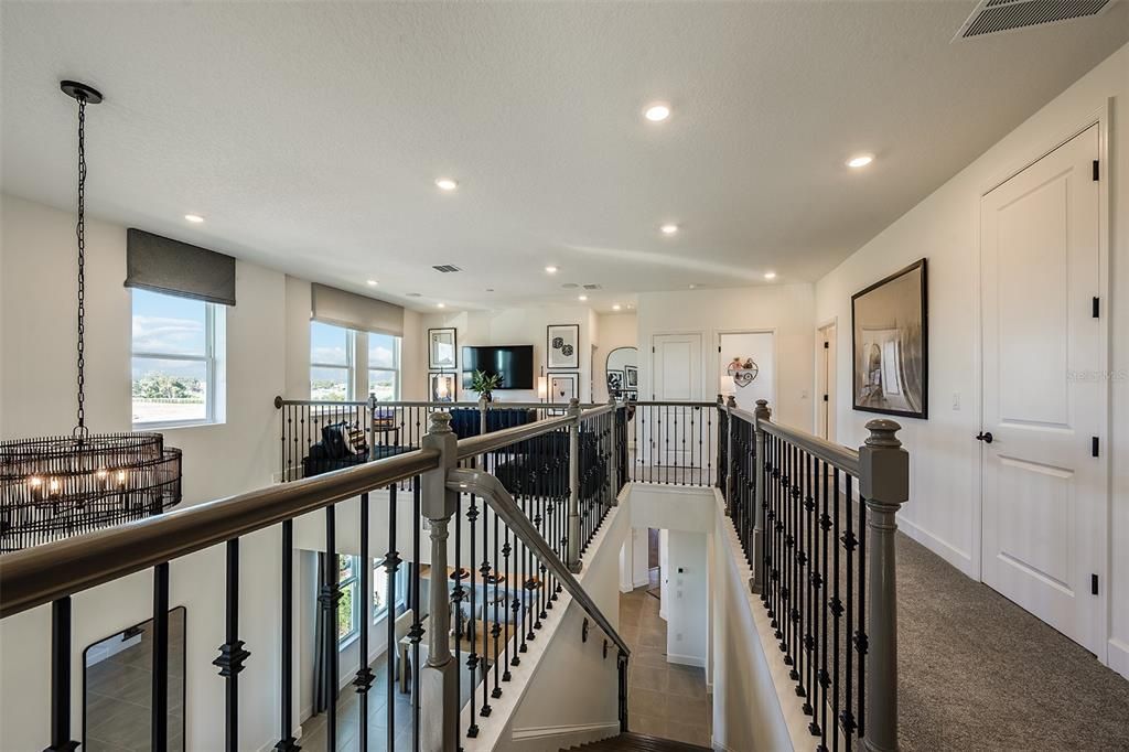 For Sale: $713,562 (4 beds, 3 baths, 2582 Square Feet)