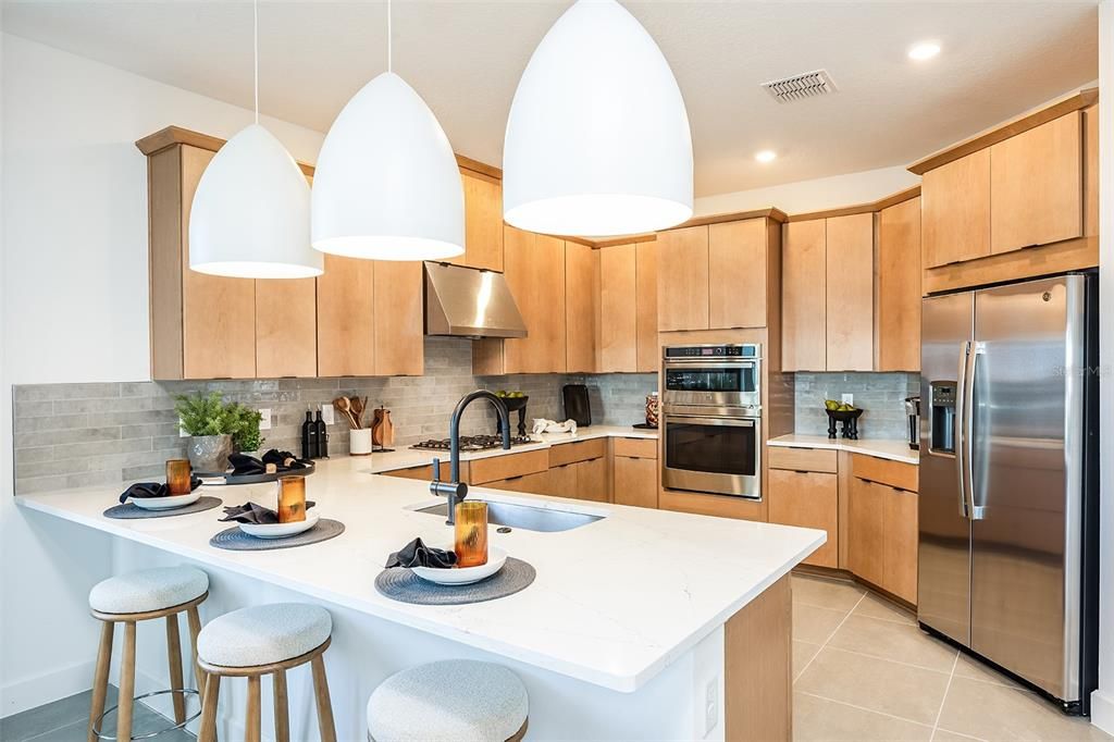 For Sale: $713,562 (4 beds, 3 baths, 2582 Square Feet)