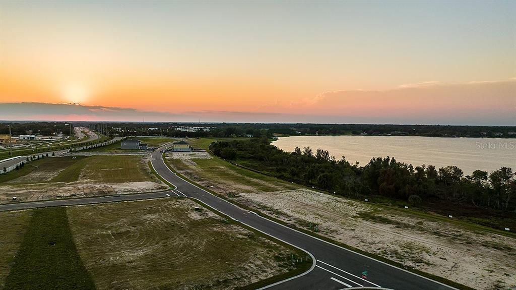 For Sale: $713,562 (4 beds, 3 baths, 2582 Square Feet)