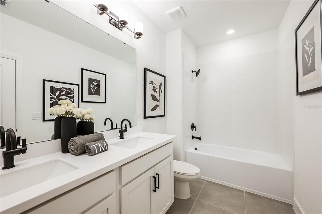 For Sale: $713,562 (4 beds, 3 baths, 2582 Square Feet)