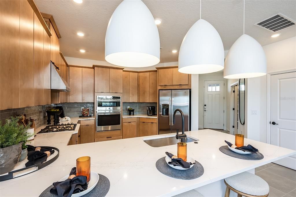 For Sale: $713,562 (4 beds, 3 baths, 2582 Square Feet)