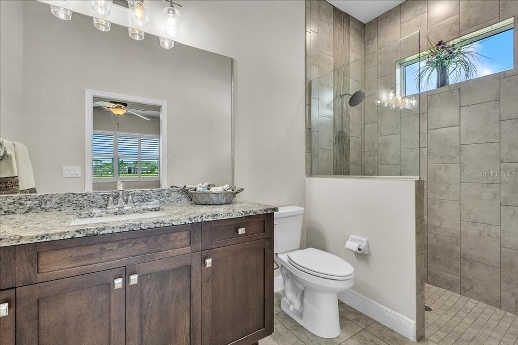 待售: $899,999 (3 贝兹, 3 浴室, 3089 平方英尺)