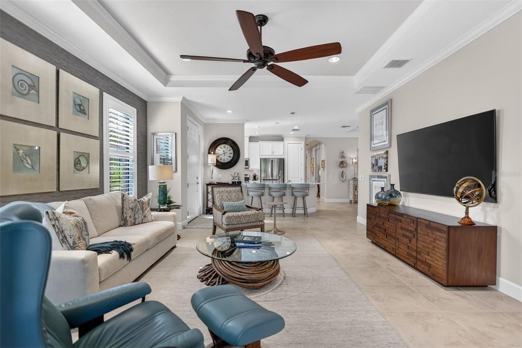 For Sale: $495,000 (2 beds, 2 baths, 1686 Square Feet)