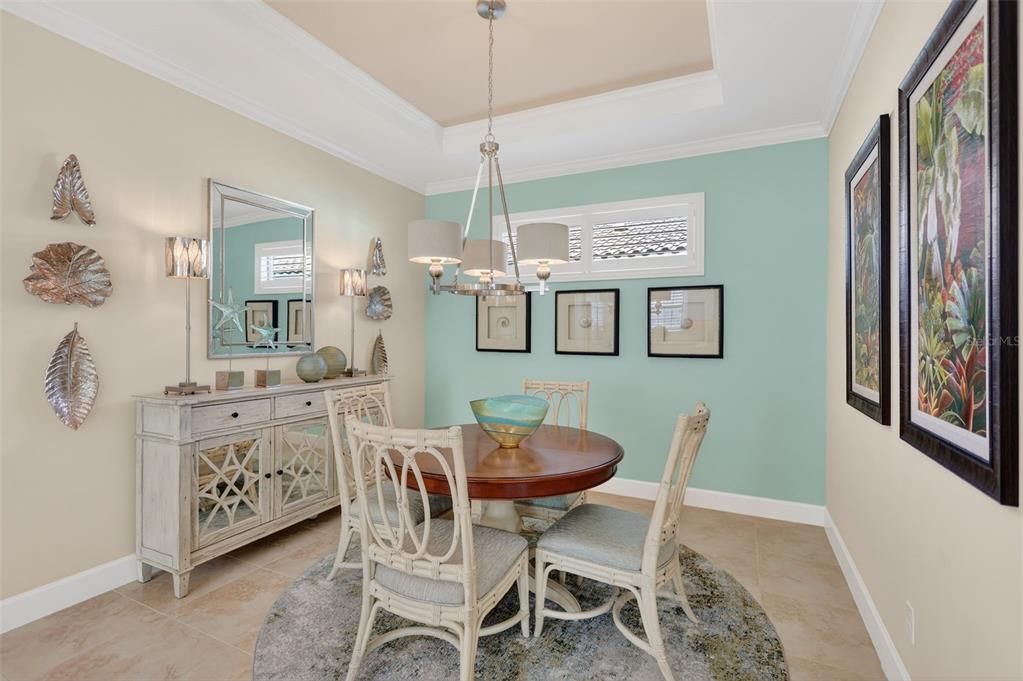 For Sale: $495,000 (2 beds, 2 baths, 1686 Square Feet)