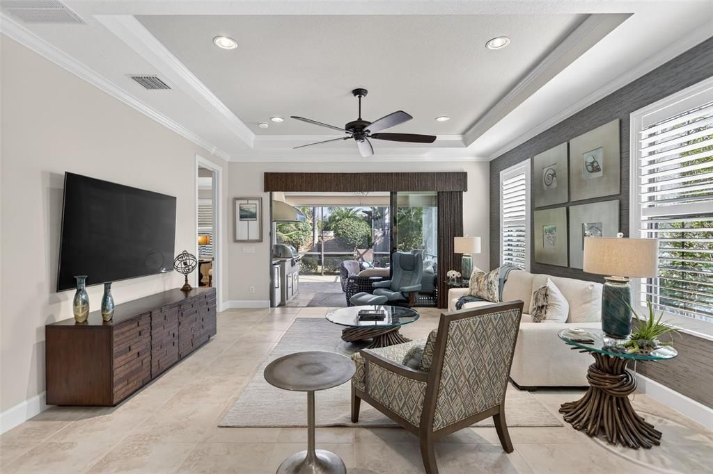 For Sale: $495,000 (2 beds, 2 baths, 1686 Square Feet)