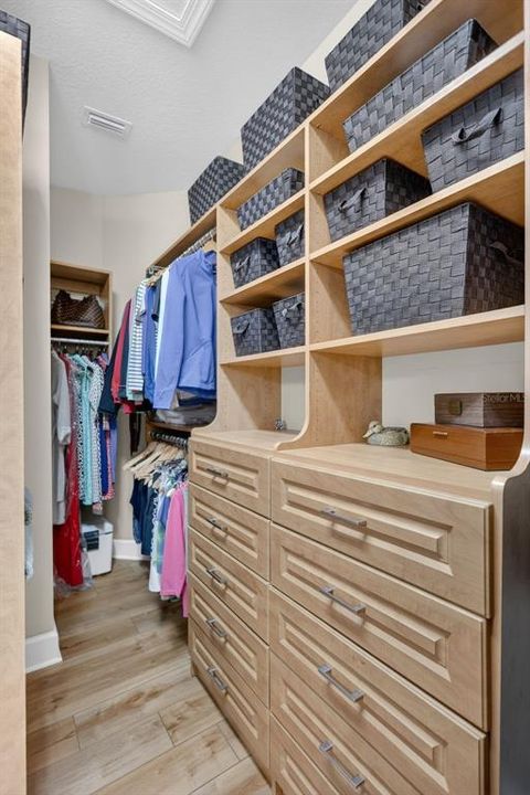 For Sale: $495,000 (2 beds, 2 baths, 1686 Square Feet)