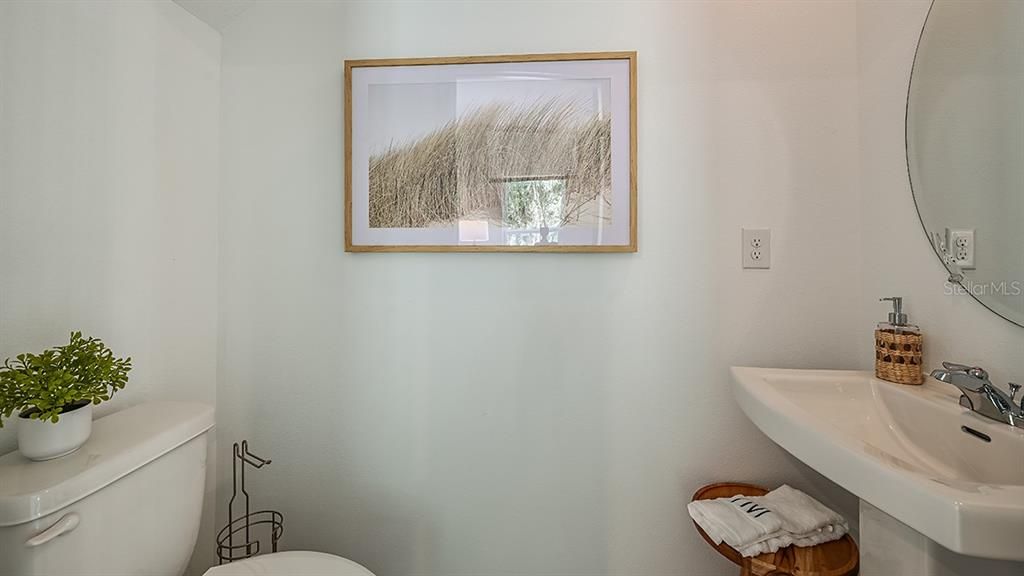 En Venta: $326,609 (2 camas, 2 baños, 1073 Pies cuadrados)