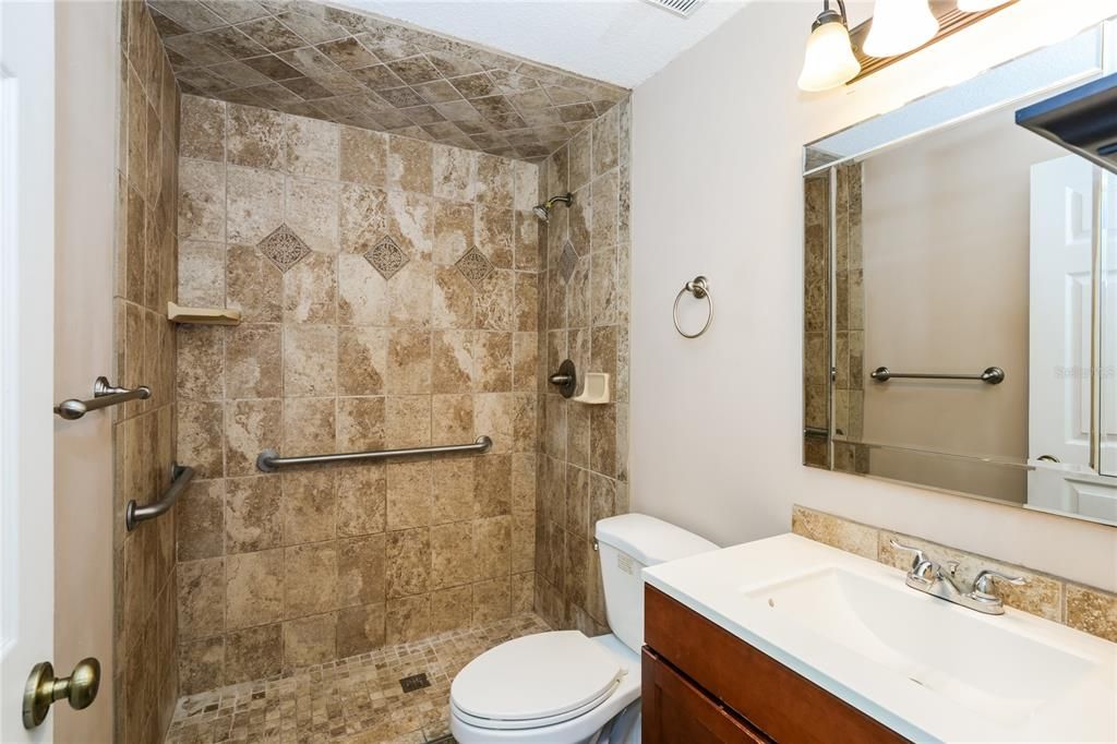 For Rent: $1,820 (3 beds, 2 baths, 1392 Square Feet)