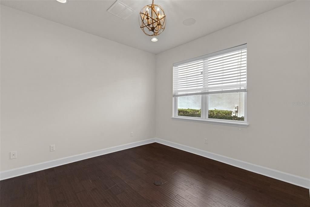 For Sale: $719,000 (3 beds, 2 baths, 1958 Square Feet)