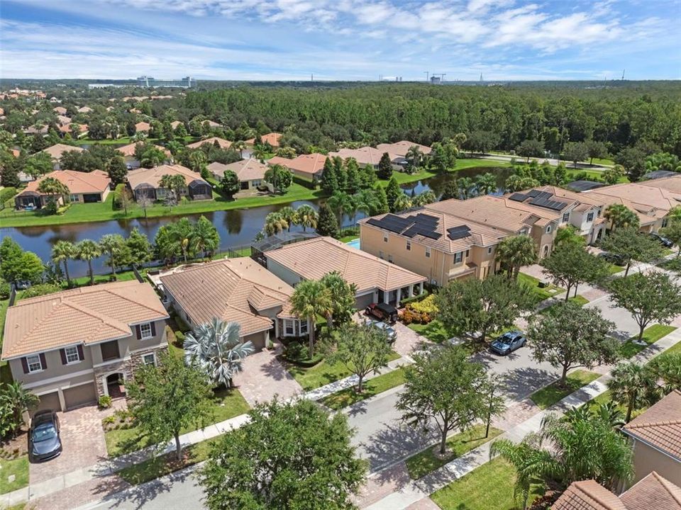 For Sale: $719,000 (3 beds, 2 baths, 1958 Square Feet)