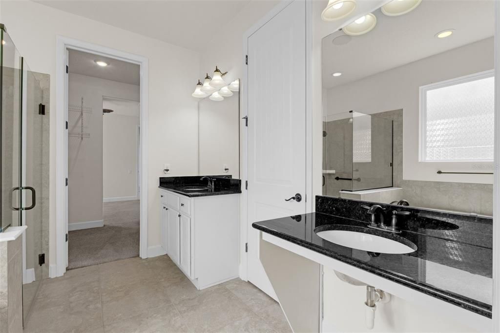 For Sale: $719,000 (3 beds, 2 baths, 1958 Square Feet)