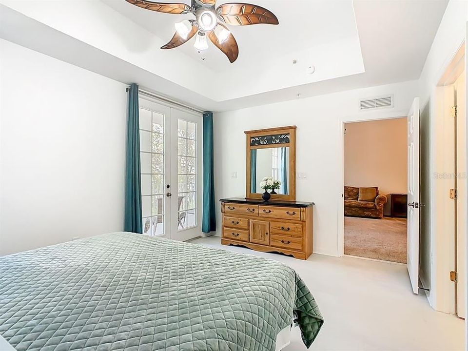 For Sale: $482,500 (3 beds, 2 baths, 1430 Square Feet)