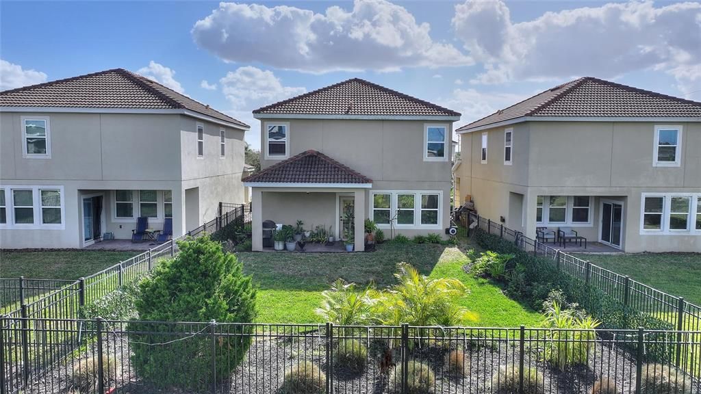 待售: $399,000 (3 贝兹, 2 浴室, 2076 平方英尺)