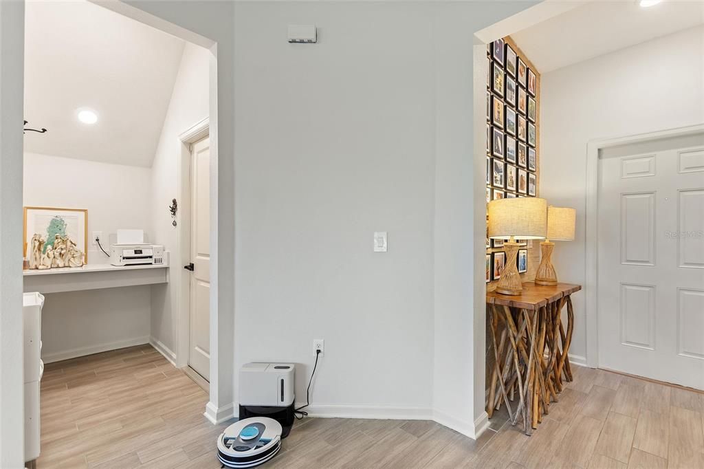 待售: $399,000 (3 贝兹, 2 浴室, 2076 平方英尺)