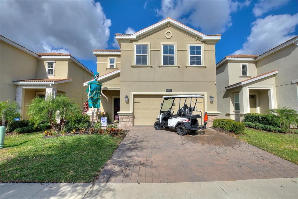 待售: $399,000 (3 贝兹, 2 浴室, 2076 平方英尺)