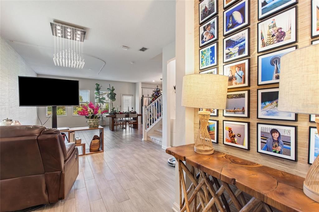 待售: $399,000 (3 贝兹, 2 浴室, 2076 平方英尺)