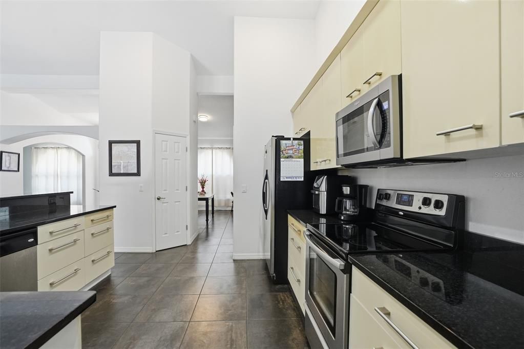 For Sale: $496,000 (4 beds, 3 baths, 2868 Square Feet)