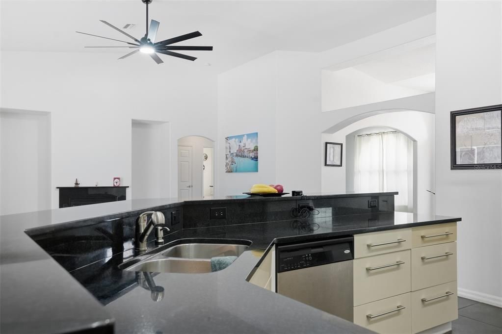 For Sale: $496,000 (4 beds, 3 baths, 2868 Square Feet)