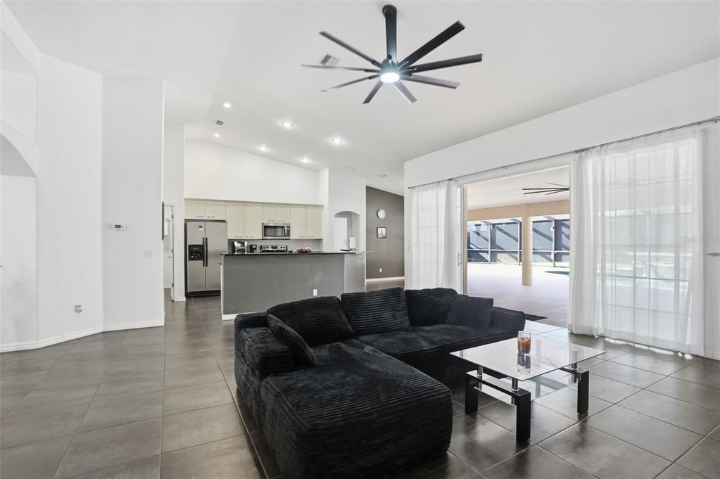 For Sale: $496,000 (4 beds, 3 baths, 2868 Square Feet)