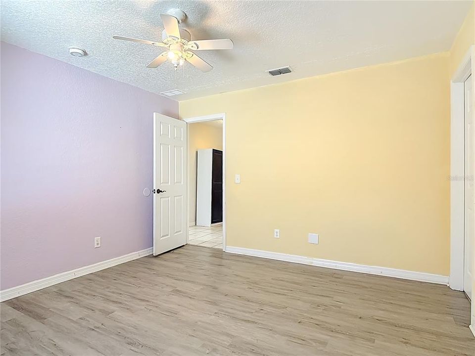 For Rent: $2,200 (4 beds, 2 baths, 2295 Square Feet)