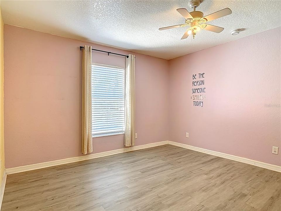 For Rent: $2,200 (4 beds, 2 baths, 2295 Square Feet)