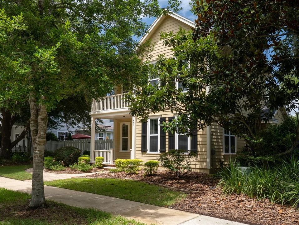 For Rent: $3,500 (3 beds, 2 baths, 2705 Square Feet)