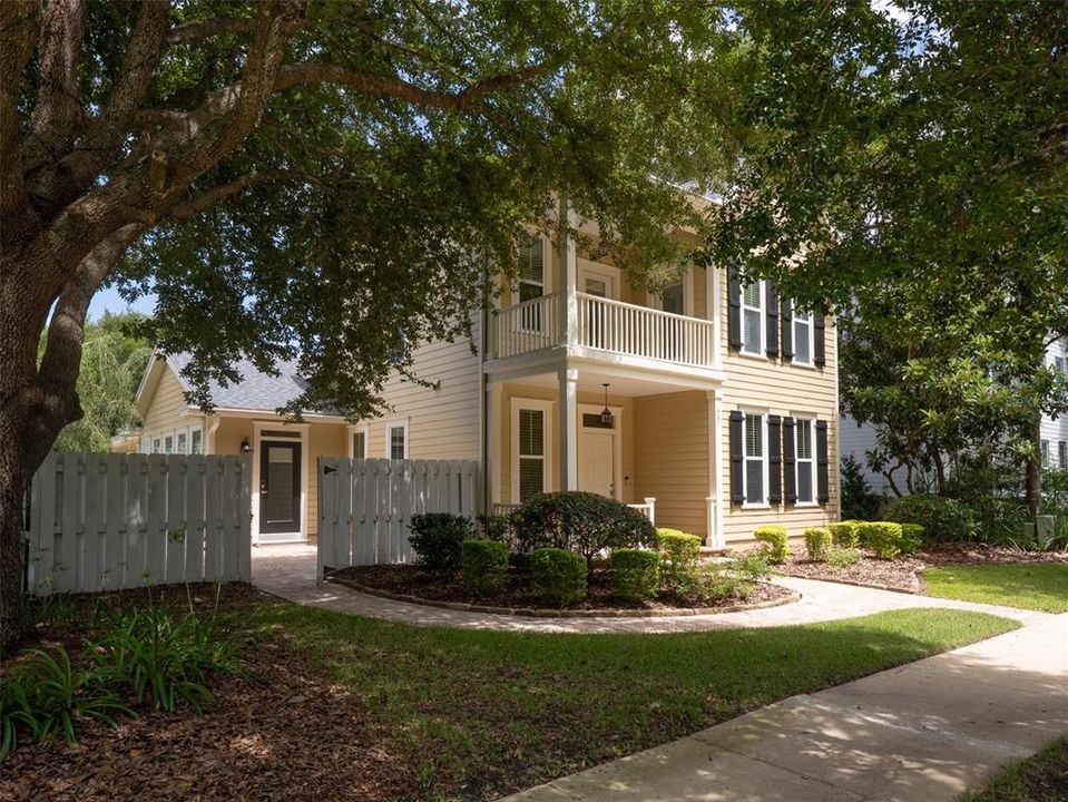 For Rent: $3,500 (3 beds, 2 baths, 2705 Square Feet)