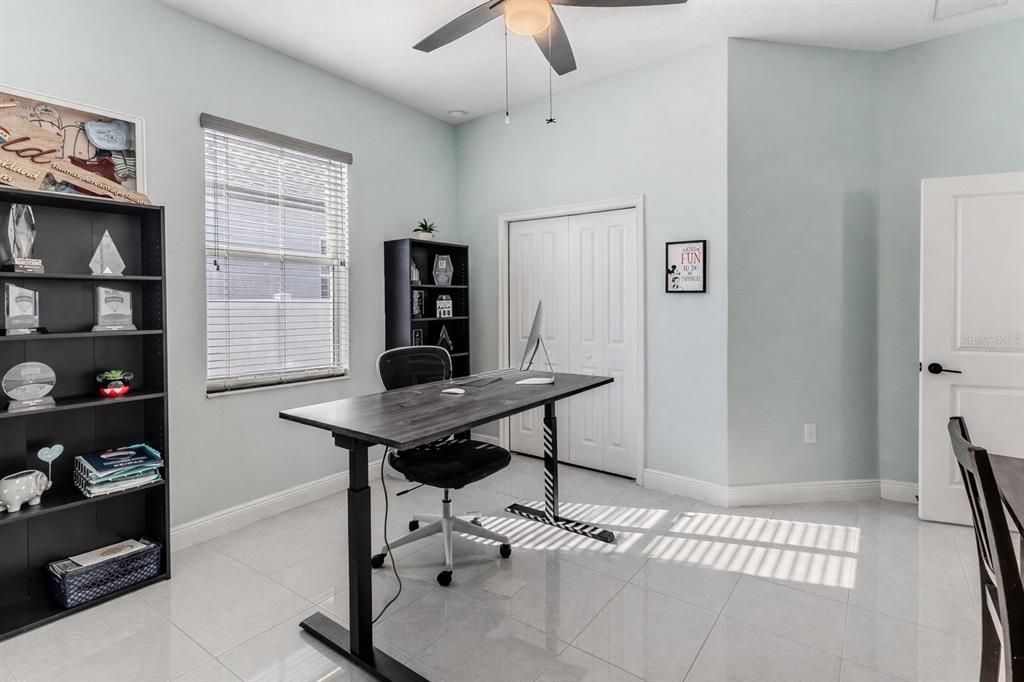 For Sale: $689,900 (5 beds, 4 baths, 3774 Square Feet)