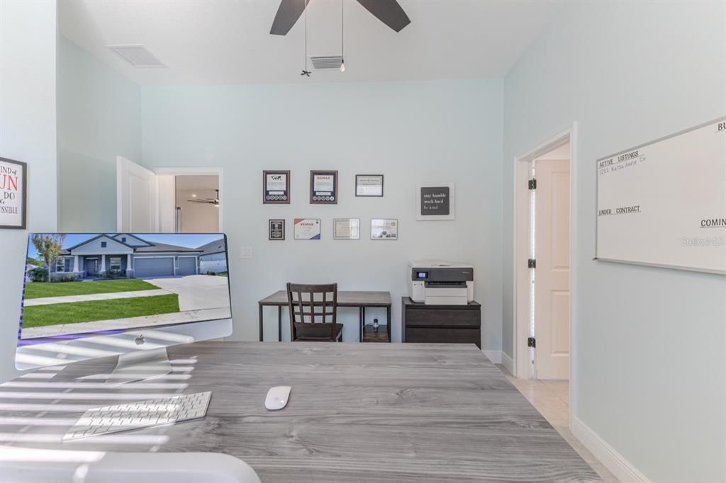 For Sale: $689,900 (5 beds, 4 baths, 3774 Square Feet)