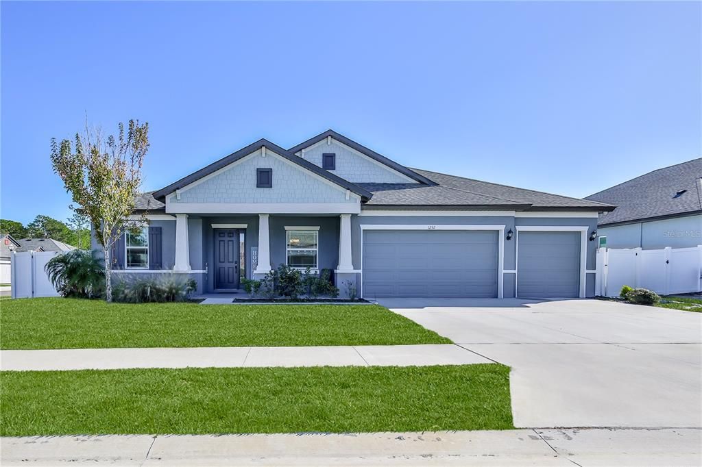 For Sale: $689,900 (5 beds, 4 baths, 3774 Square Feet)