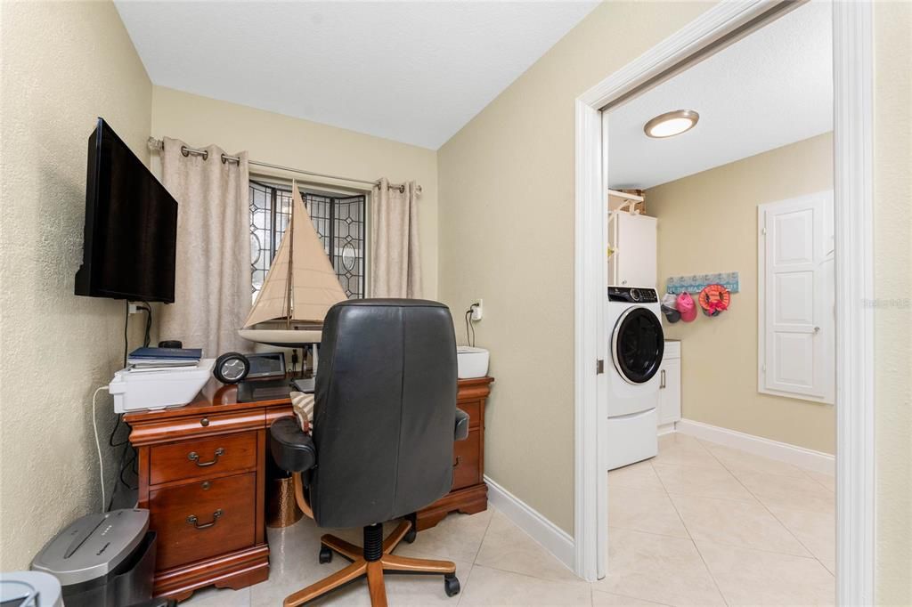 For Sale: $729,000 (2 beds, 2 baths, 2366 Square Feet)