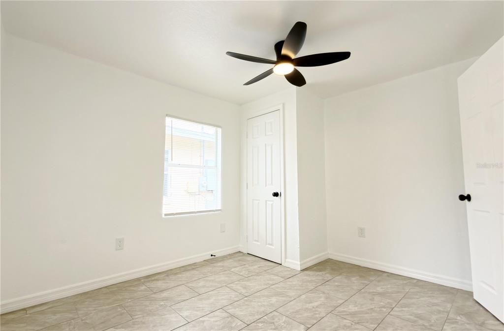 For Sale: $130,000 (2 beds, 1 baths, 600 Square Feet)