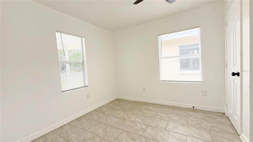 For Sale: $130,000 (2 beds, 1 baths, 600 Square Feet)