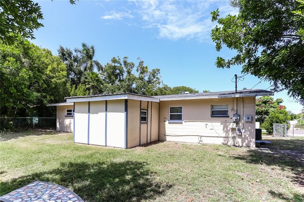 For Rent: $2,390 (3 beds, 2 baths, 1334 Square Feet)