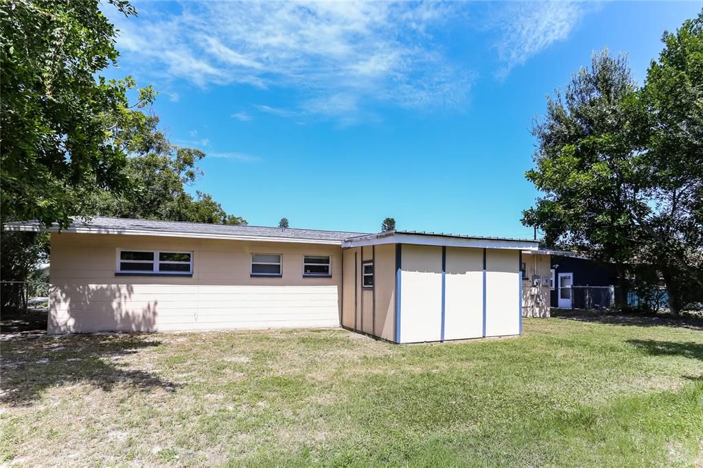 For Rent: $2,390 (3 beds, 2 baths, 1334 Square Feet)