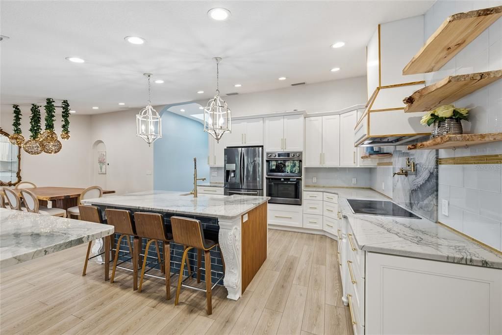 En Venta: $800,000 (3 camas, 2 baños, 3170 Pies cuadrados)