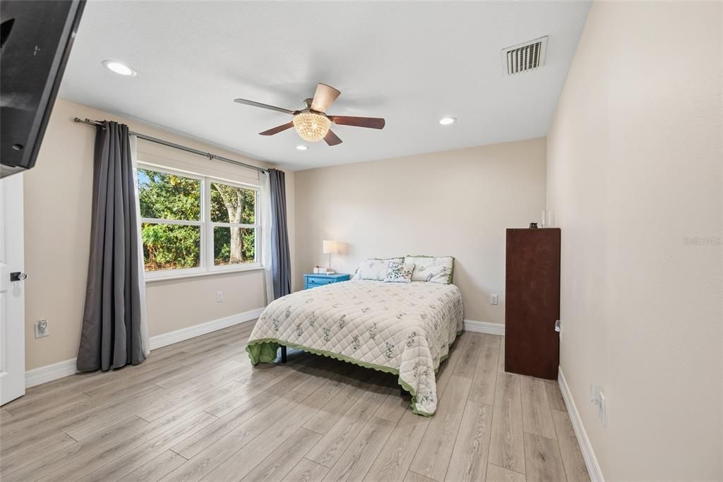 En Venta: $800,000 (3 camas, 2 baños, 3170 Pies cuadrados)