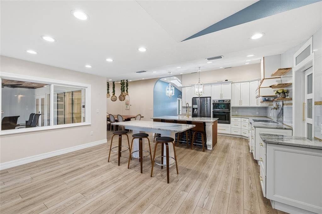 En Venta: $800,000 (3 camas, 2 baños, 3170 Pies cuadrados)