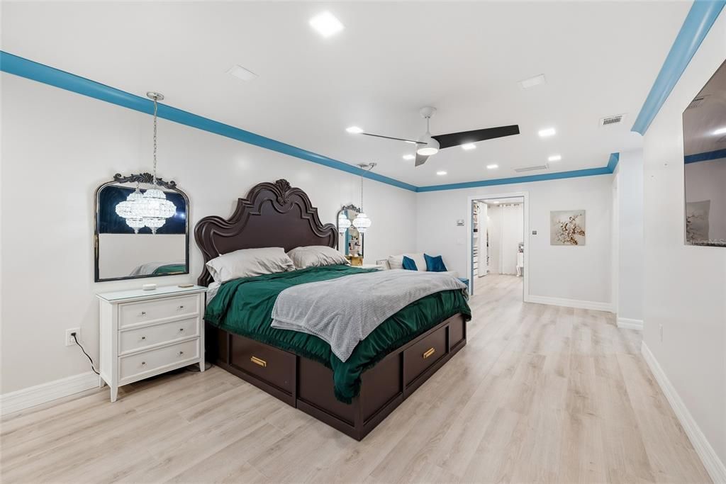 En Venta: $800,000 (3 camas, 2 baños, 3170 Pies cuadrados)